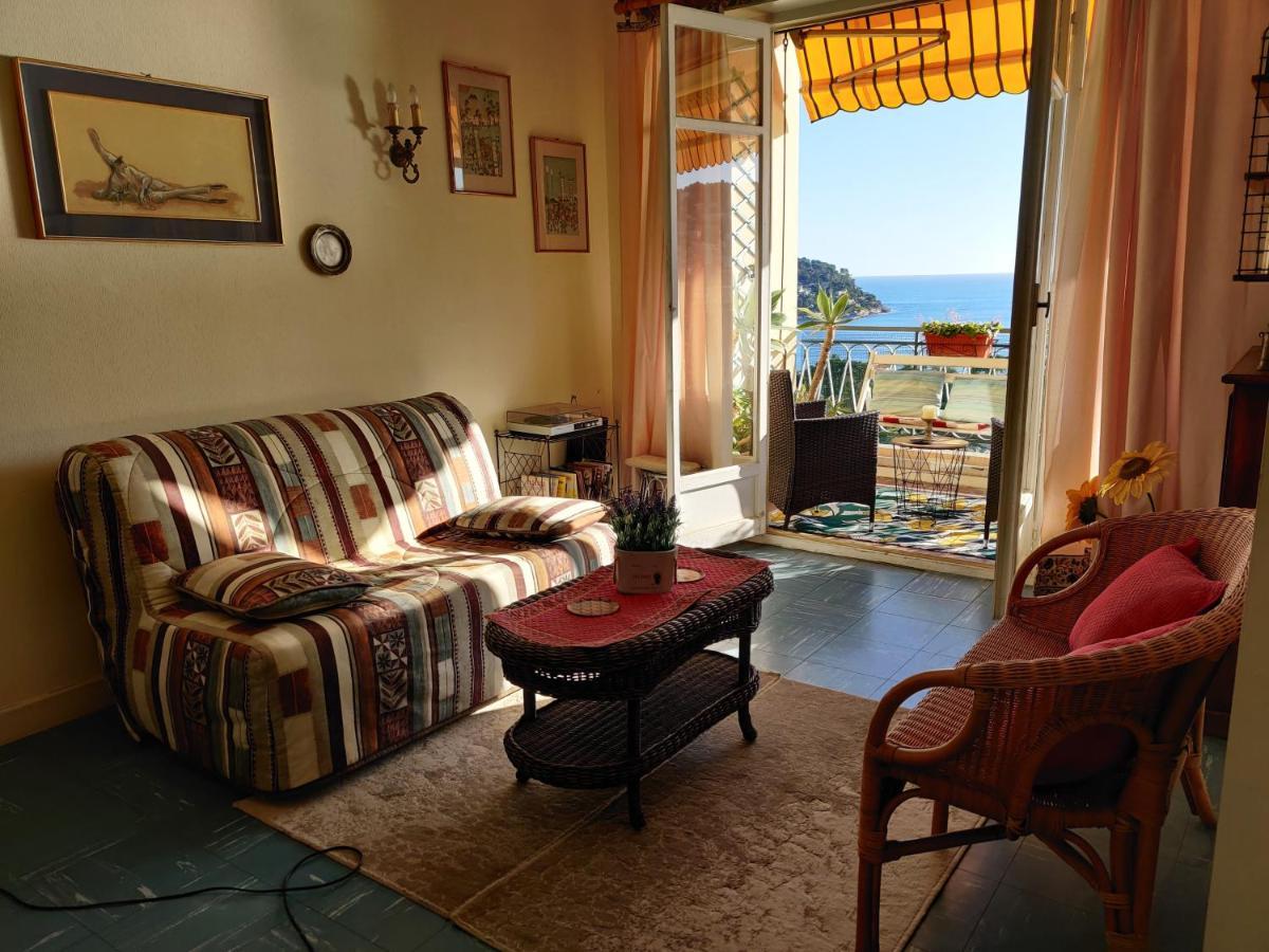 Апартаменты Vintage Flat Overlooking Villefranche Bay Экстерьер фото